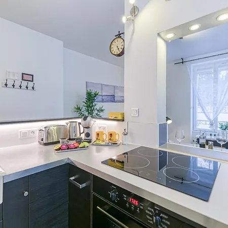 Boss Gare Confort Netflix Climatisation Portable Cours Jean Jaures & Marche Local Apartamento
